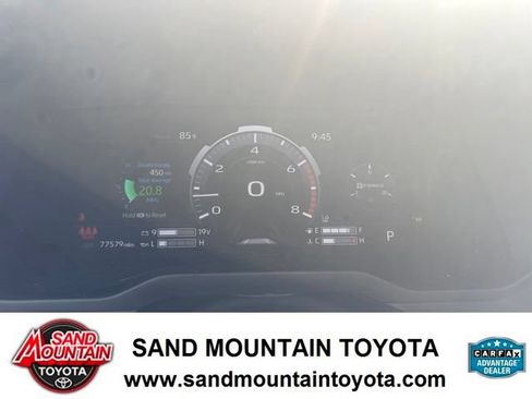 Used 2022 Toyota Tundra Platinum w/ Advanced Package RWD image 17