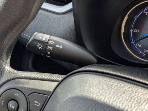 Used 2024 Toyota RAV4 LE AWD/4WD image 24