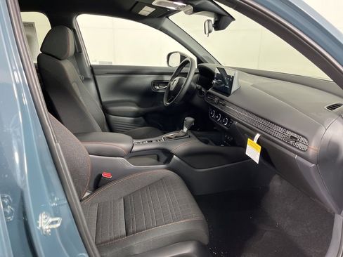 New 2026 Honda HR-V Sport image 8
