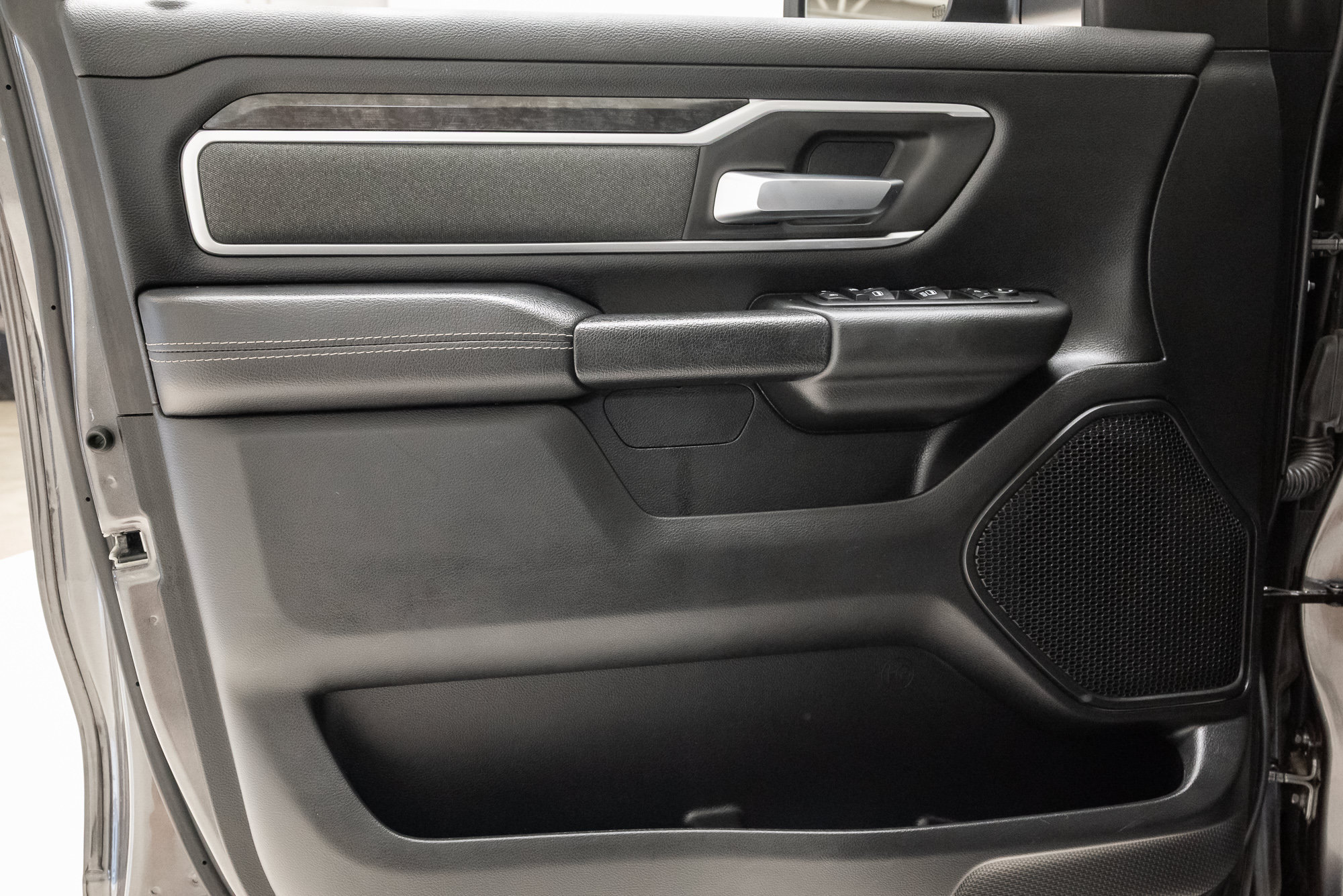 Used 2021 RAM 1500 Big Horn AWD/4WD image 8