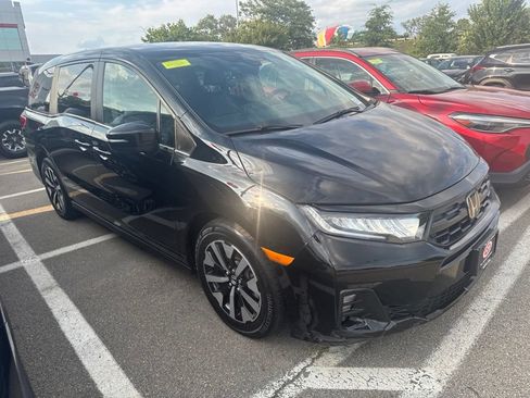 Used 2025 Honda Odyssey EX-L image 9