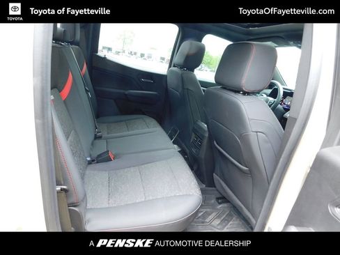 Used 2024 Chevrolet Colorado Z71 w/ Z71 Convenience Package 2 image 5