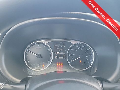 Used 2021 Nissan Kicks S image 33