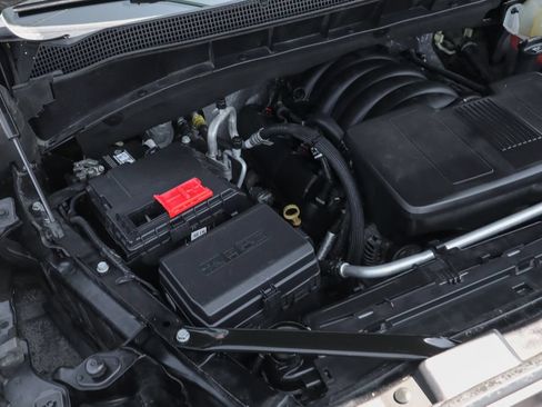 Used 2020 Chevrolet Silverado 1500 LT RWD image 12