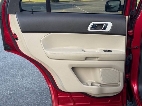Used 2012 Ford Explorer Limited FWD image 12