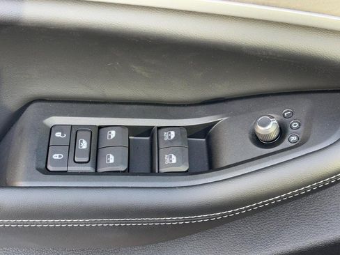 New 2025 Jeep Grand Cherokee L Limited image 23