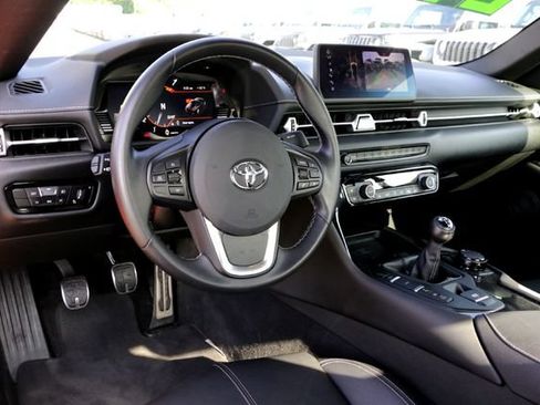 Used 2024 Toyota Supra RWD image 11