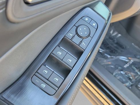 New 2026 Nissan Rogue SV w/ SV Premium Package image 19