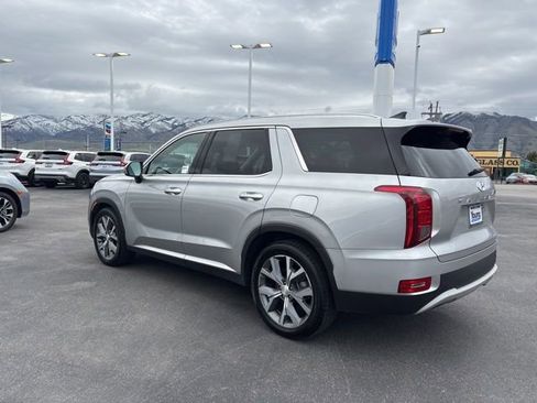Used 2022 Hyundai Palisade SEL w/ 8P Bench Seat Package AWD/4WD image 5