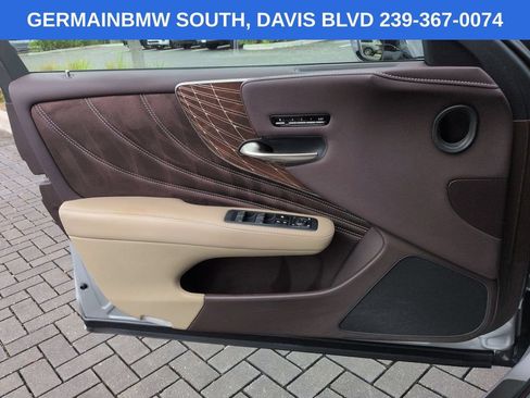 Used 2018 Lexus LS 500 w/ Interior Upgrade Package RWD image 30