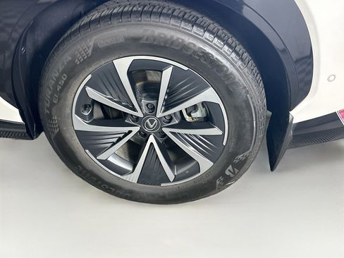 Used 2023 Lexus RZ 450e Premium w/ Technology Package AWD/4WD image 11