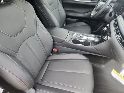 Certified 2027 INFINITI QX60 Luxe w/ Cargo Package FWD image 14
