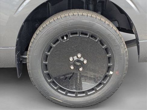 New 2026 Ford Maverick Lobo image 9