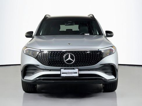 Certified 2024 Mercedes-Benz EQB 300 4MATIC image 3