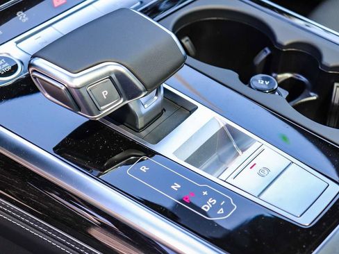 New 2026 Audi Q8 Premium Plus AWD/4WD image 18