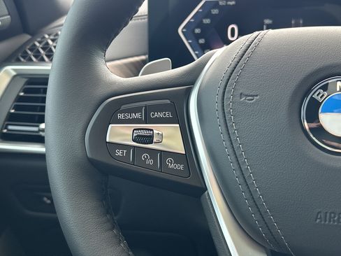 New 2026 BMW X5 xDrive40i w/ Executive Package image 63
