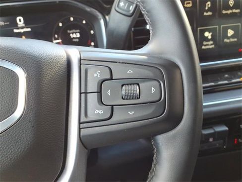 Used 2025 GMC Sierra 1500 SLT image 15