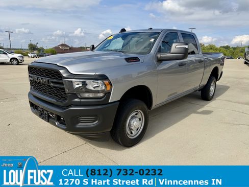 Used 2024 RAM 2500 Tradesman w/ Convenience Group AWD/4WD image 3
