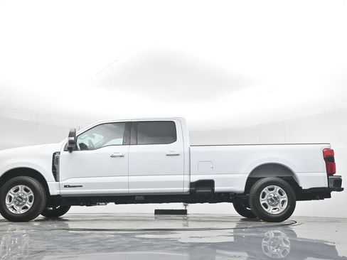 New 2026 Ford F250 XLT w/ XLT Premium Package image 7