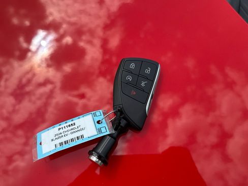 Used 2026 Chevrolet Blazer EV SS w/ Performance Package AWD/4WD image 29