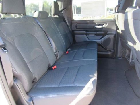 New 2026 RAM 1500 Express image 29