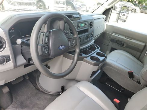 Used 2024 Ford E-350 and Econoline 350 Super Duty w/ Driver's Safety Package image 9