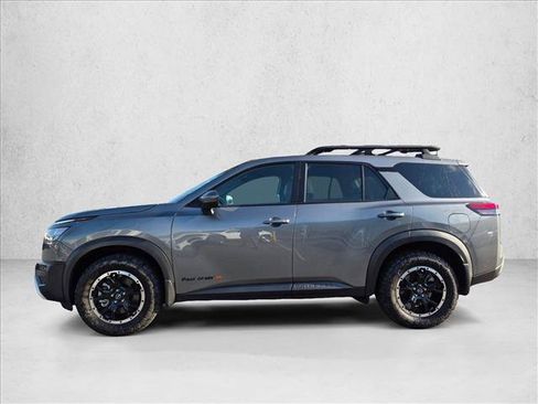 Used 2025 Nissan Pathfinder Rock Creek AWD/4WD image 8