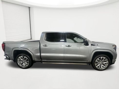 Used 2024 GMC Sierra 1500 Denali w/ Denali Reserve Package AWD/4WD image 4