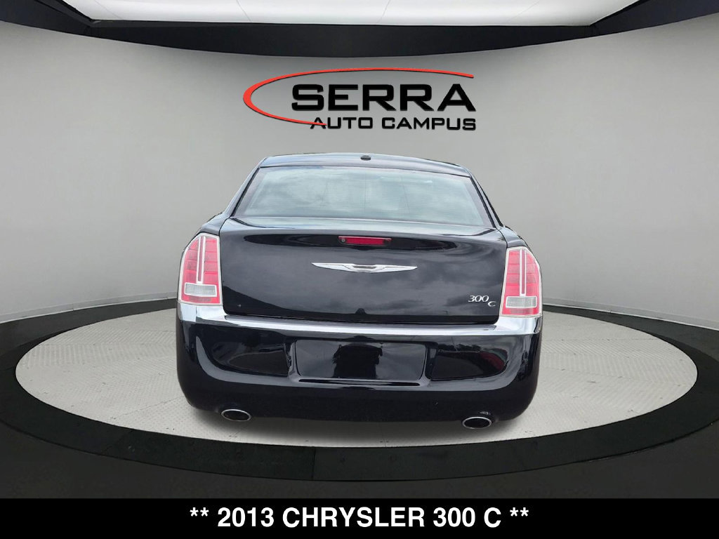 Used 2013 Chrysler 300 C RWD image 11