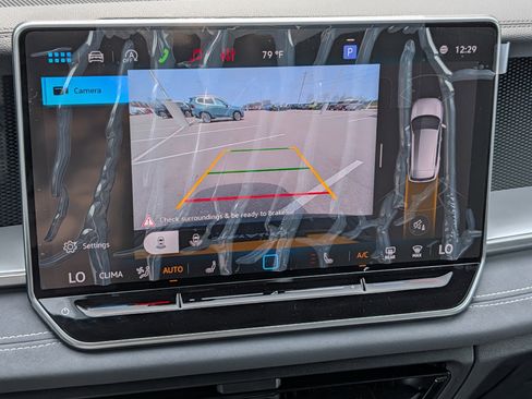 New 2026 Volkswagen Tiguan SE R-Line AWD/4WD image 12