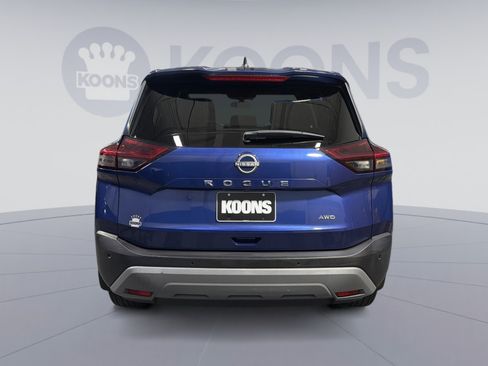 Used 2023 Nissan Rogue S AWD/4WD image 5