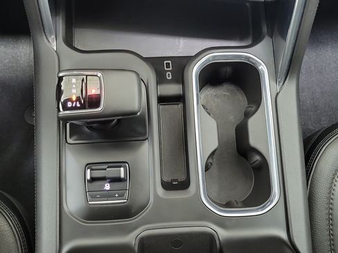 Used 2025 GMC Sierra 1500 Denali w/ Technology Package AWD/4WD image 29