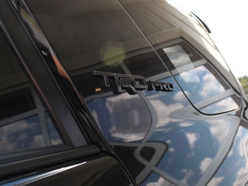 Used 2018 Toyota 4Runner TRD Pro AWD/4WD image 14