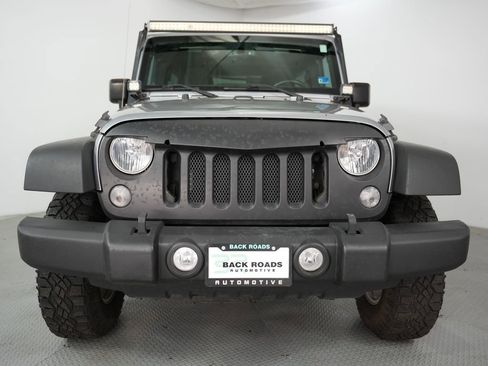 Used 2016 Jeep Wrangler Unlimited Sport w/ Quick Order Package 24S AWD/4WD image 2