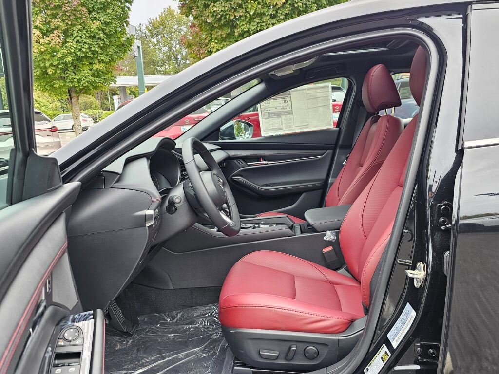 New 2026 MAZDA MAZDA3 Carbon AWD/4WD image 25