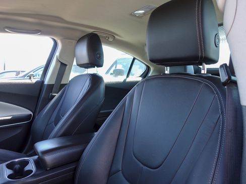 Used 2014 Chevrolet Volt Premium w/ Premium Trim Package FWD image 11
