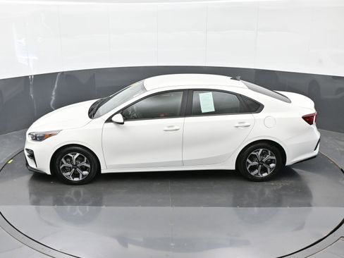 Used 2020 Kia Forte LXS FWD image 36