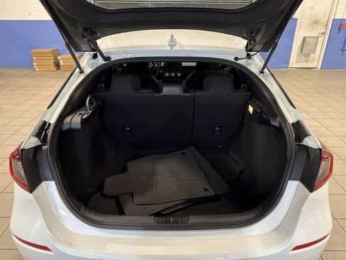 Used 2023 Honda Civic Sport image 11