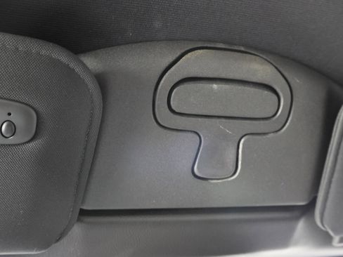 Used 2007 Chevrolet Corvette Convertible w/ Preferred Equipment Group image 38