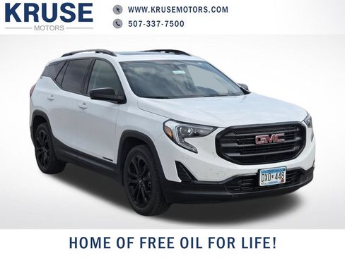 Used 2020 GMC Terrain SLE w/ Driver Convenience Package AWD/4WD image 1