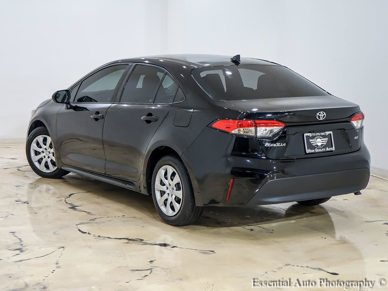 Used 2023 Toyota Corolla LE FWD image 10