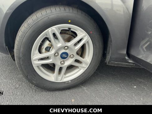 Used 2019 Ford Fiesta SE FWD image 26
