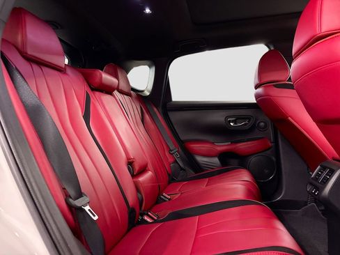 Used 2025 Acura ADX A-Spec image 16