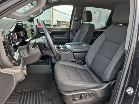 Certified 2022 Chevrolet Silverado 1500 LT AWD/4WD image 19