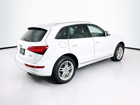 Used 2016 Audi Q5 2.0T Premium Plus w/ Technology Package image 9