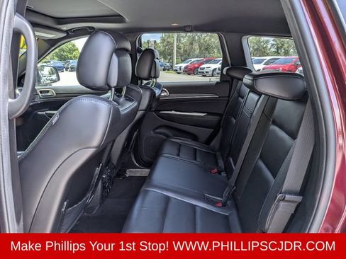 Certified 2017 Jeep Grand Cherokee Limited AWD/4WD image 13