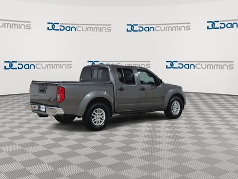 Used 2019 Nissan Frontier SV RWD image 8