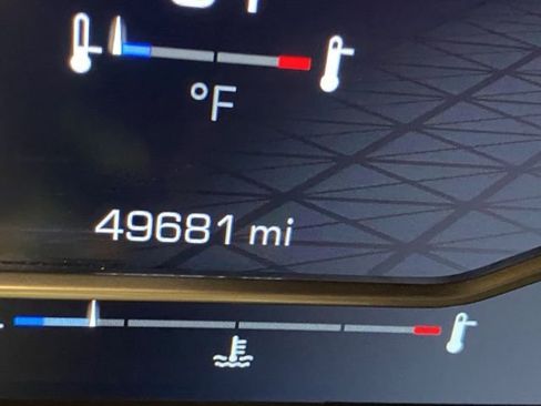 Used 2024 GMC Sierra 1500 AT4 w/ Technology Package image 19