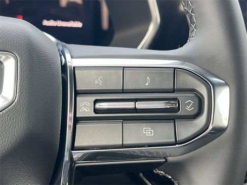 New 2026 GMC Canyon Elevation image 14