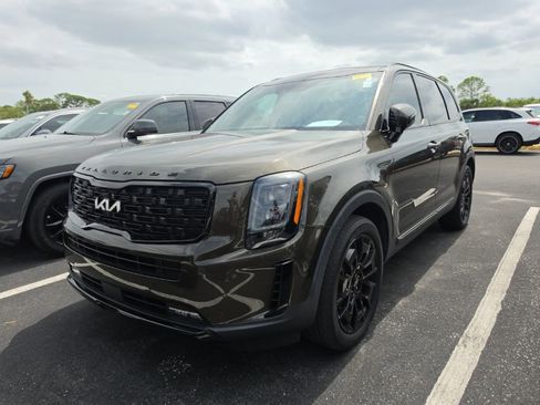 Certified 2022 Kia Telluride SX w/ SX Prestige Package AWD/4WD image 6